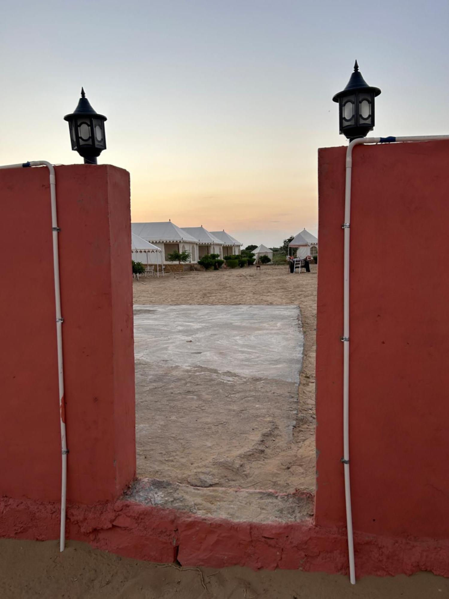 Sunny Desert Camp Kuri Экстерьер фото